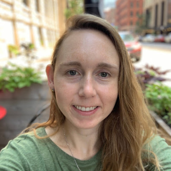 Meet your Posher, Ellen - Picture 1 of 1